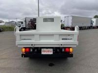 Isuzu ELF 2025