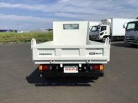 Isuzu ELF 2025