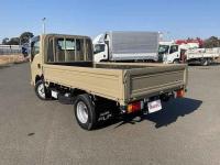 Isuzu ELF 2023