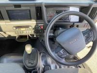 Isuzu ELF 2023