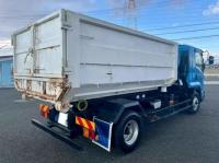 Isuzu Forward 2010