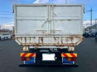 Isuzu Forward 2010