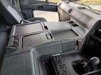 Mitsubishi SUPER GREAT 2003