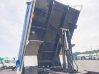 Isuzu Forward 2025
