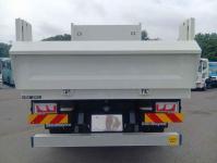 Isuzu Forward 2025