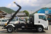 Isuzu Forward 2012