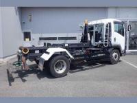Isuzu Forward 2018
