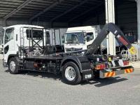 Isuzu Forward 2022