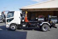 Mitsubishi FUSO FIGHTER 2024
