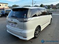Toyota Estima 2016