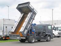 Isuzu Forward 2022