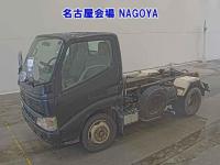 Hino Dutro 2004