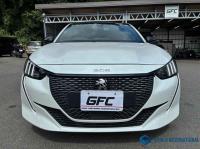 Peugeot 208 2021