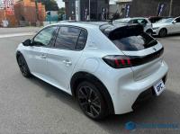 Peugeot 208 2021