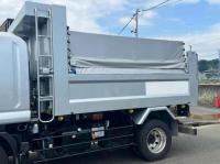 Isuzu Forward 2025