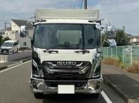 Isuzu Forward 2025
