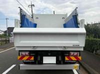 Isuzu Forward 2025