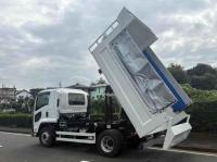 Isuzu Forward 2025