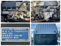 Mitsubishi FUSO FIGHTER 2024