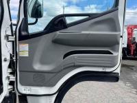 Mitsubishi Canter 2021