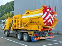 Mitsubishi FUSO FIGHTER 2013