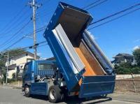 Mitsubishi FUSO FIGHTER 2013