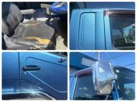 Mitsubishi FUSO FIGHTER 2013