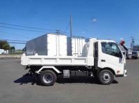 Toyota DYNA 2026