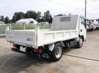 Isuzu ELF 2024