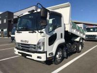 Isuzu Forward 2024