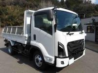 Isuzu Forward 2025