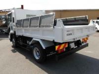 Isuzu Forward 2025