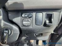 Toyota Hiace 2013