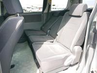 Toyota Noah 2008